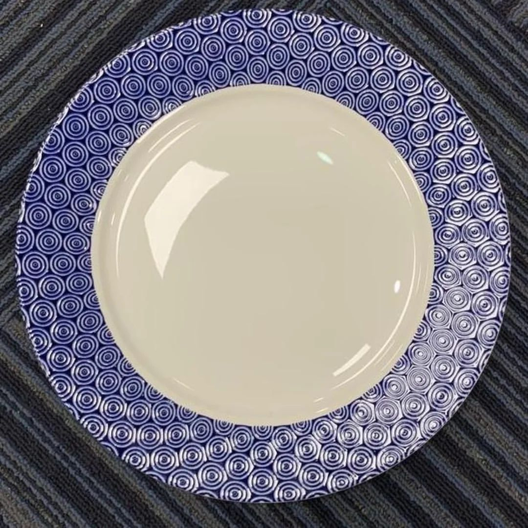 Heirloom Vintage Bone China 18 Pieces Plate Set