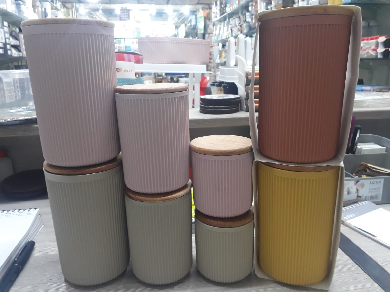 Airtight Pastic Jars For Food Storage Set Of 3 Pcs Wooden Lids Made In Turkey