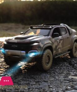 1:32 Chevrolet Colorado ZH2 Alloy Car Model Diecast Toy Off-road Vehicles Car Model Simulation Sound Light