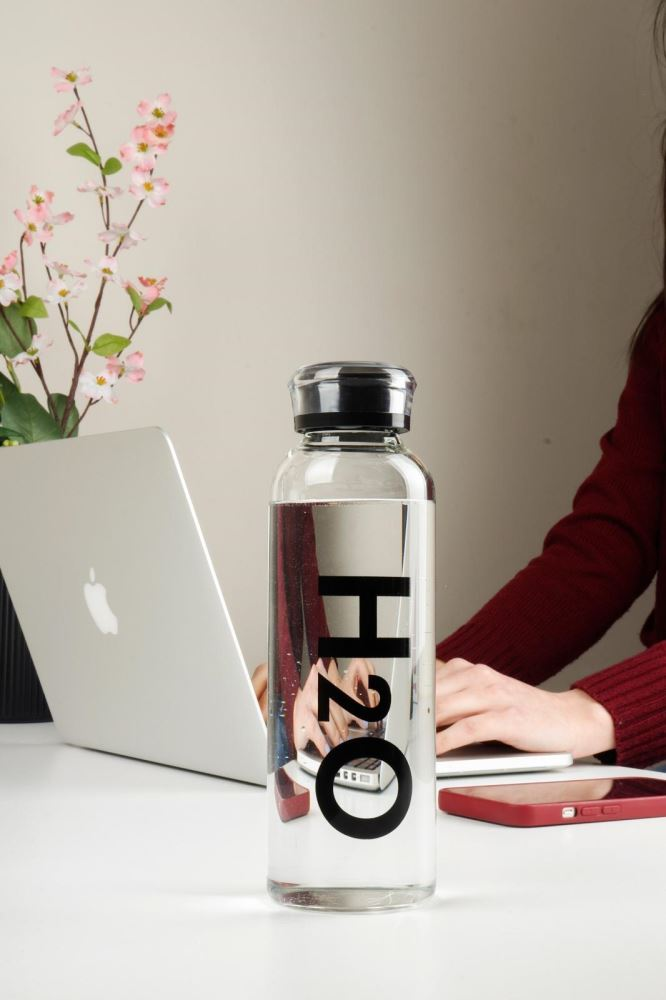 H2O Borosilicate Glass Bottle - 750 Ml