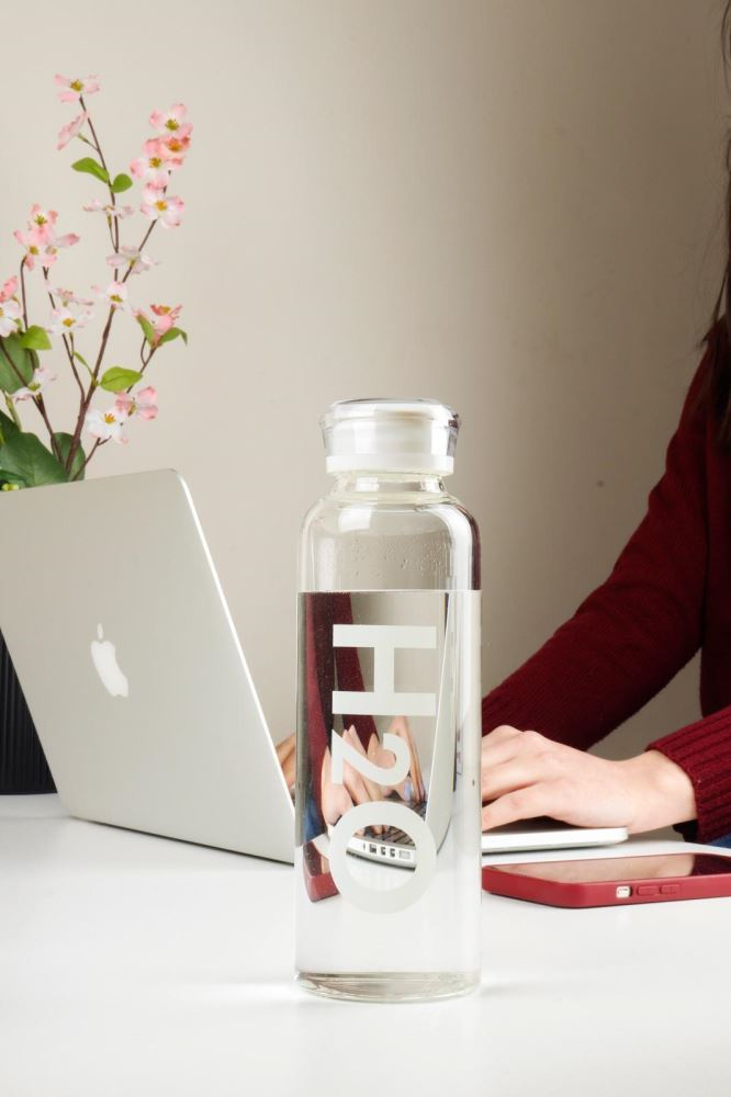 H2O Borosilicate Glass Bottle - 750 Ml