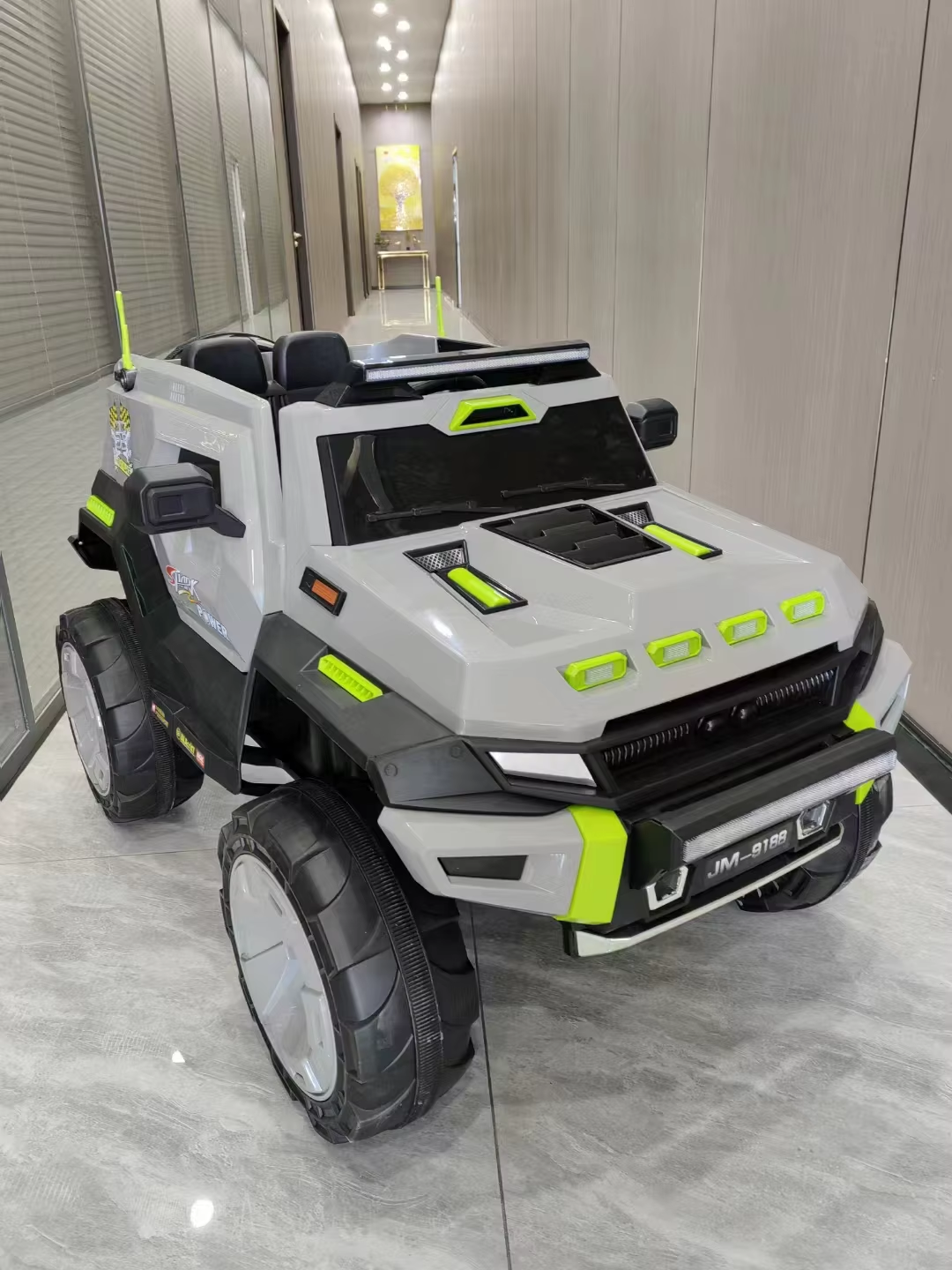 Kids Ride On Electric Monster Jeep Upside Open Doors Jm-9188