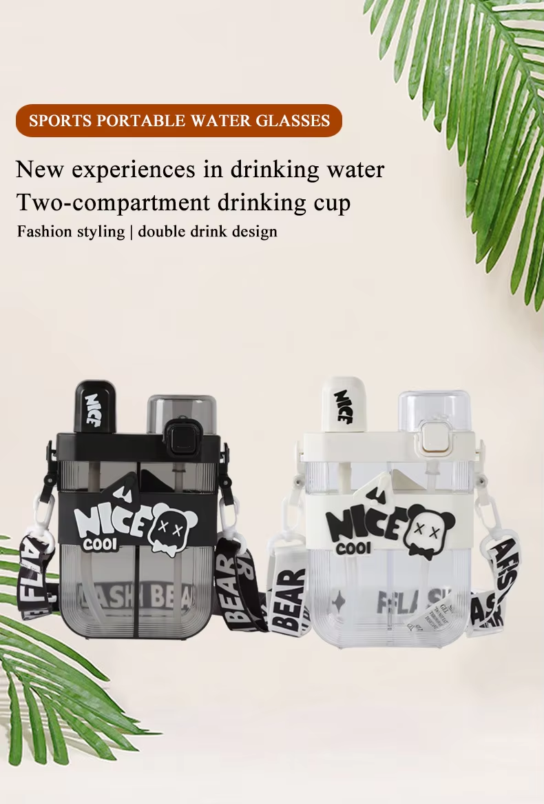 620Ml Travel Outdoor Black White Split Chamber Plastic Double Compartment Water Bottle Children Cartoon Double Bin Plastic Cup