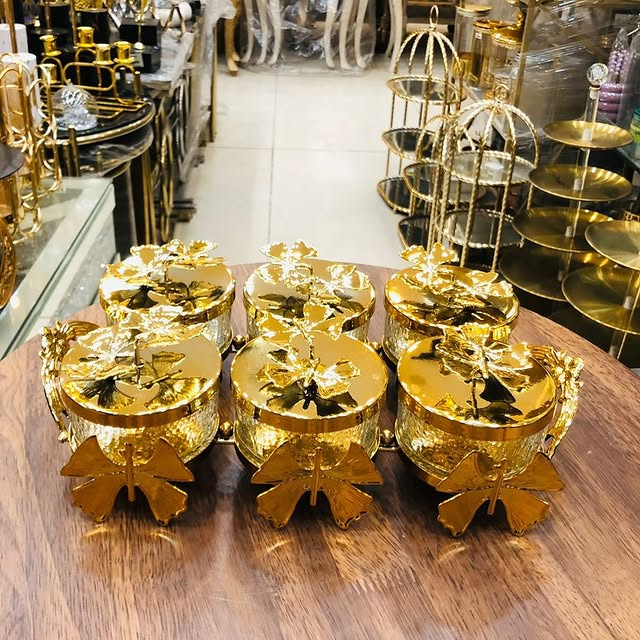 Dry Fruit Sweets Serving Stand With Butterfly Lids 6-Portion