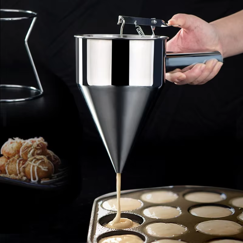 Pancake Batter Dispenser Stainless Steel Funnel Cake Dispenser With Stand Heavy Duty 750Ml