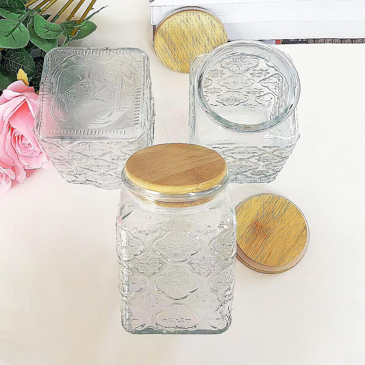 Vintage Glass Jars Canisters Glass Storage Retro Embossed Design Jars Airtight Canisters With Seal Wooden Lid 3 Pcs Set