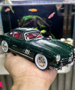 1:24 Benzs 300SL Track Version Alloy Sports Car Model Diecast Car Model Sound and Light