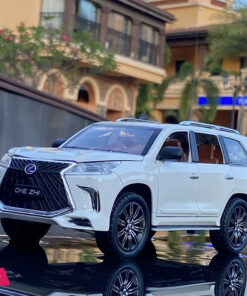 1:24 Lexus Lx570 Diecast Metal Body Alloy Model Car 15 1:24 Lexus Lx570 Diecast Metal Body Alloy Model Car - Image 6