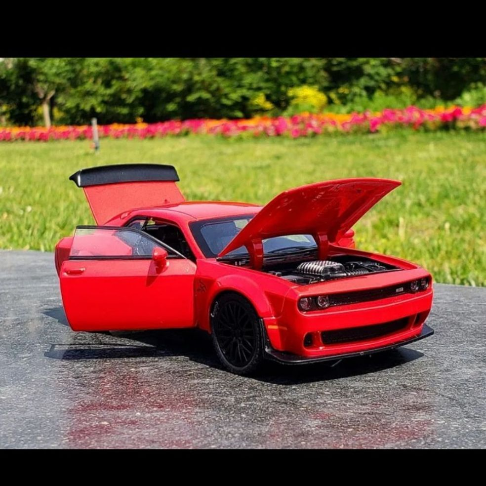 1:24 Alloy Dodge Challenger Srt Musle Car Model Diecast Metal Sports Car Model 16 1:24 Alloy Dodge Challenger Srt Musle Car Model Diecast Metal Sports Car Model