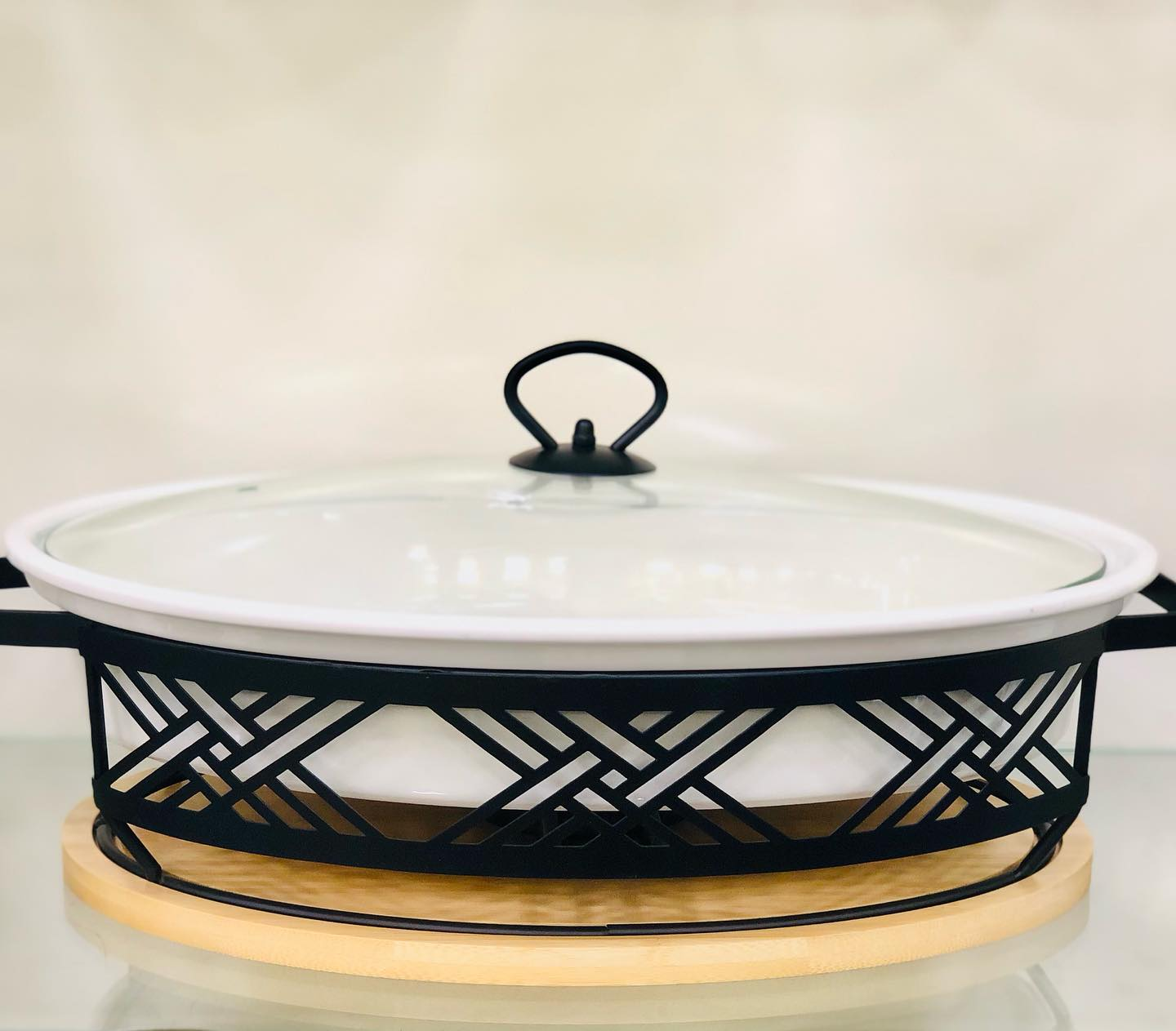 Brilliant Oval Casserole Serving Dish With Candle Stand - Buffet Food Warmer 14.5 Inch