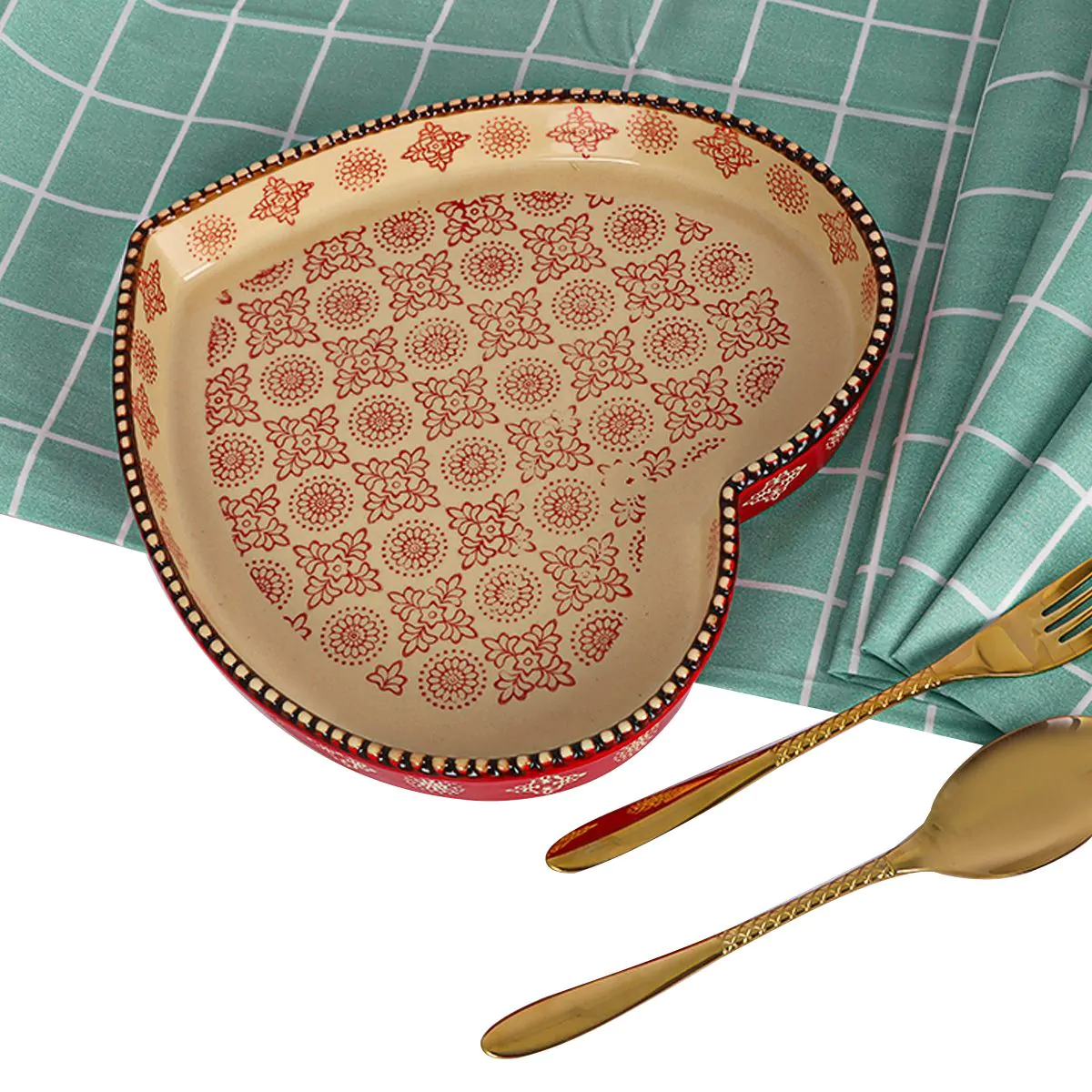 Danny Home Ceramic Heart Baking Dish