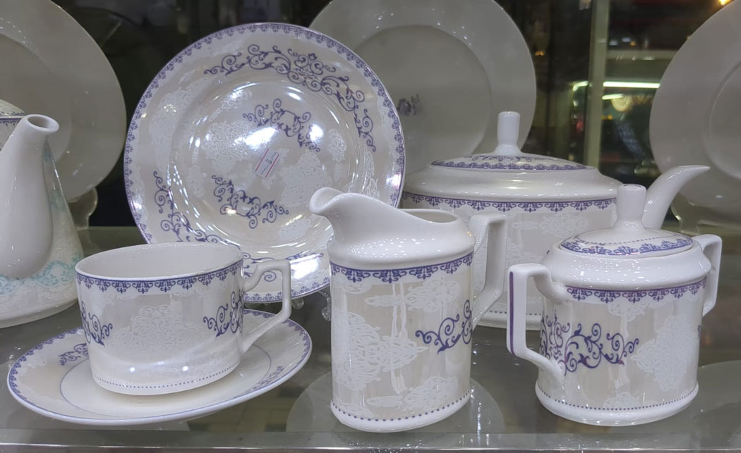 24 Pcs Bone China Ceramic Tea Set