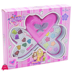 Heart Shape Makeup Set