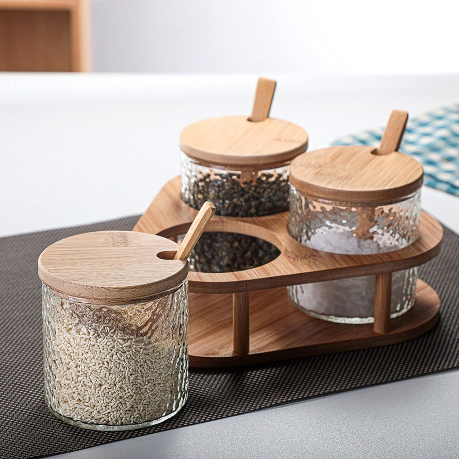 3 Glass Seasoning Jar Set Hammer Mesh Kitchen Condiment Box With Bamboo Lids Tray Spoon Seasoning Container For Spice Salt Sugar