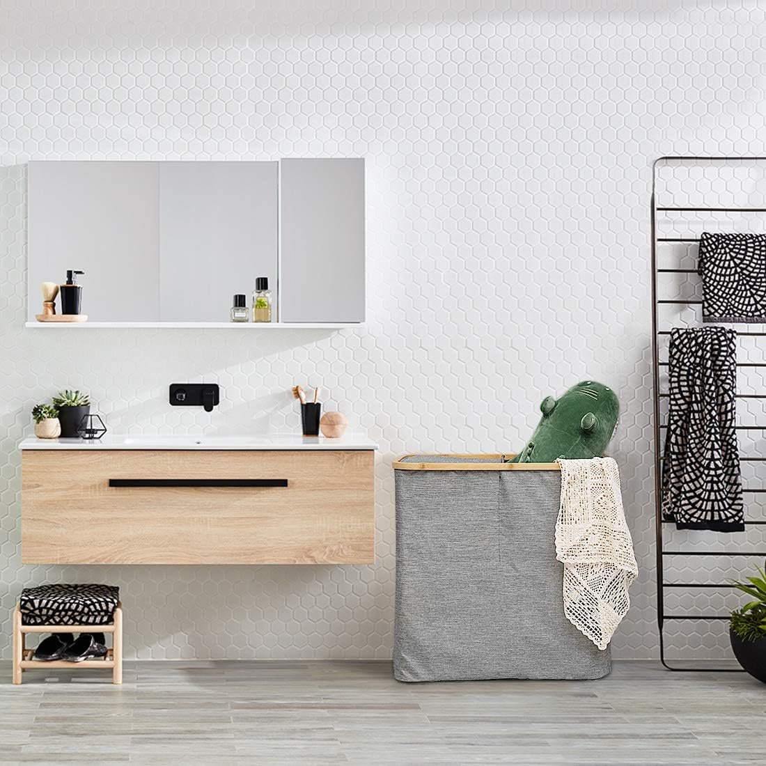 2 Portion Collapsible Laundry Basket With Lid Bamboo Frame For Dirty Clothes Storage