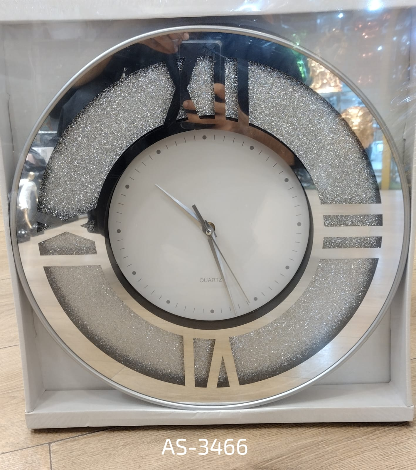 Wall Clock Round Mirrored Glitter Design 20 Inch 9 Wall Clock Round Mirrored Glitter Design 20 Inch