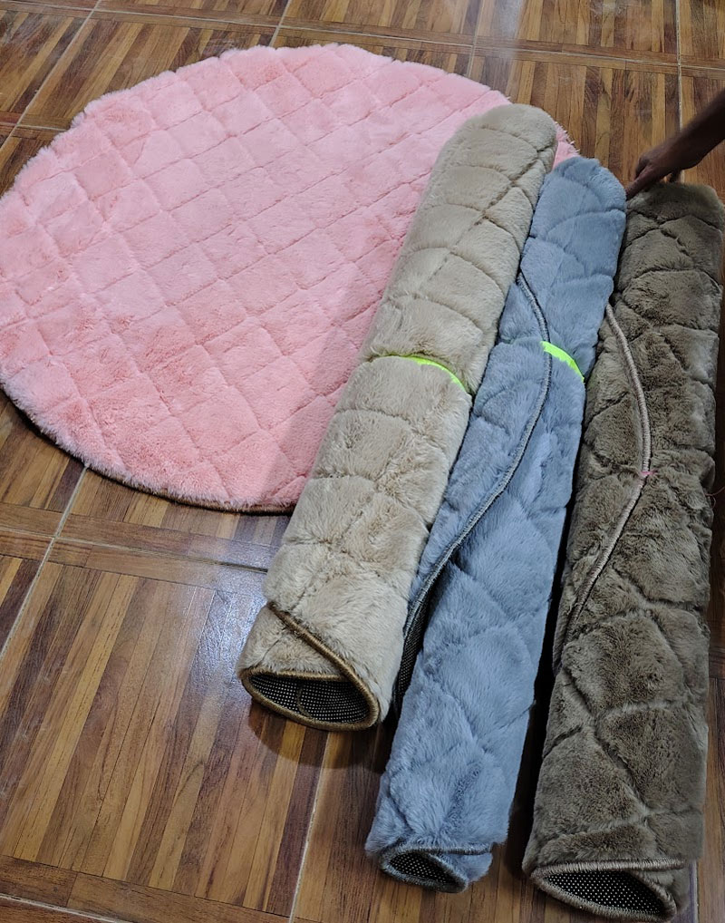 Shaggy Soft Touch Rabbit Plush Round Carpet 4 Feet