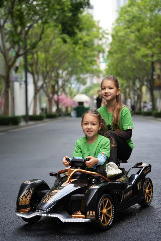F1 Ride On Electric Car Treasure Electric Car 1-7 Years Baby Ride 20 F1 Ride On Electric Car Treasure Electric Car 1-7 Years Baby Ride