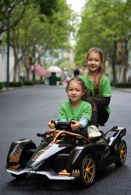 F1 Ride On Electric Car Treasure Electric Car 1-7 Years Baby Ride 16 F1 Ride On Electric Car Treasure Electric Car 1-7 Years Baby Ride