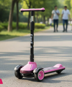 Childrens Scooter for Ages 3-12 Flashing Foldable Anti Tipping Gliding