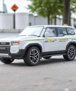 1:24 Prado LC250 LC80 Alloy Model Toy Diecast Metal Miniature Car Door