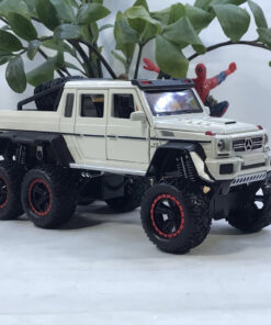 1:22 Mercedes-Benz G63 Amg 6X6 Diecast Alloy Model