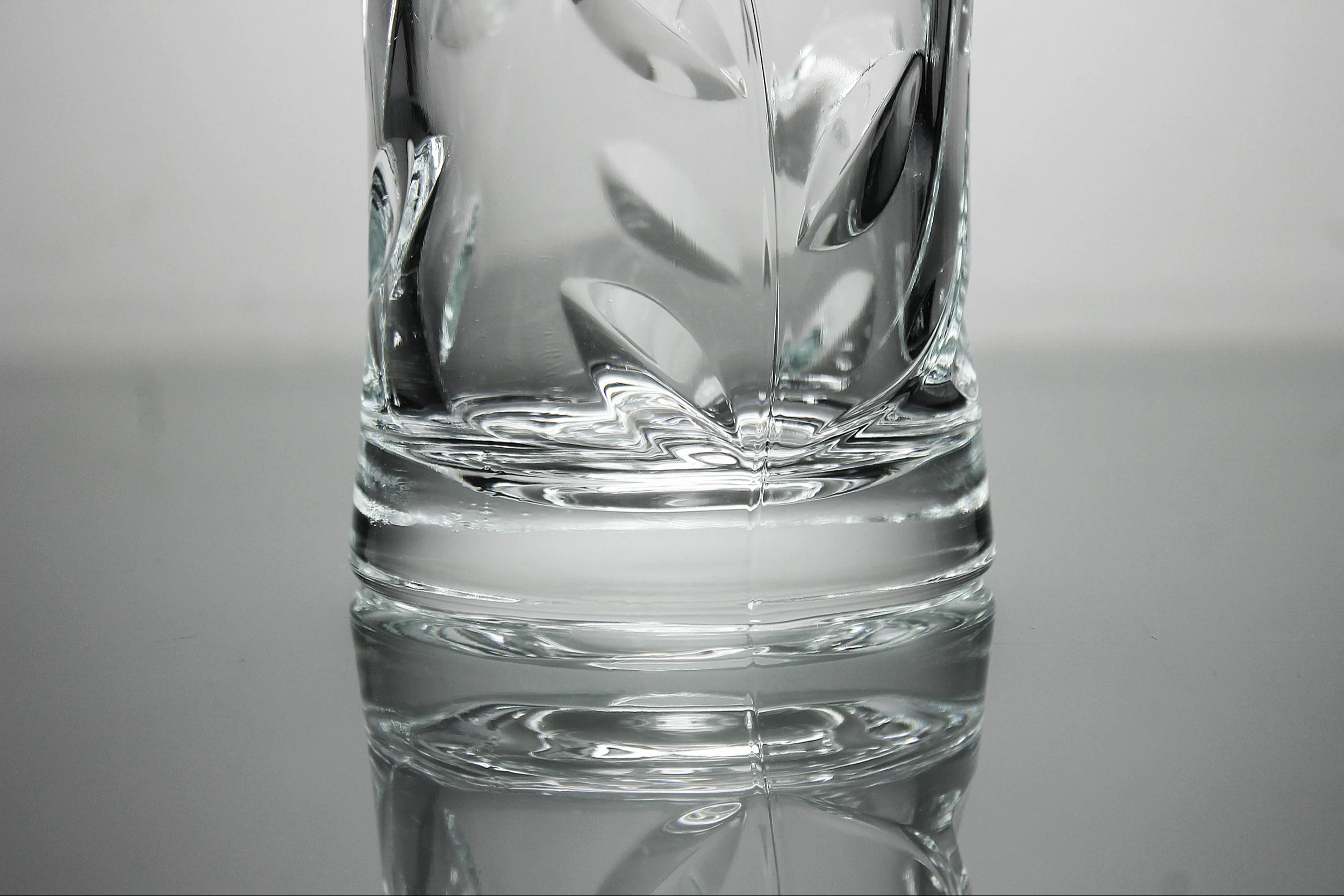 Rcr Crystal Laurus Flower Vase 10 Inch – 257670 16 Rcr-Crystal-Laurus-Flower-Vase-10-Inch-&Ndash;-257670