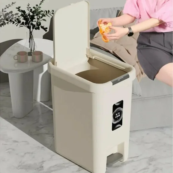 Plastic Pedal Bin Hydraulic Dustbin Trash Can 15 Liter