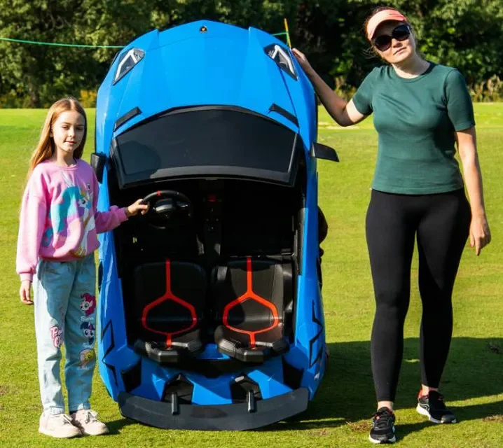 Newest 24V Scissor Doors Licensed Lamborghini Aventador Sv Electric Ride on Kids Car
