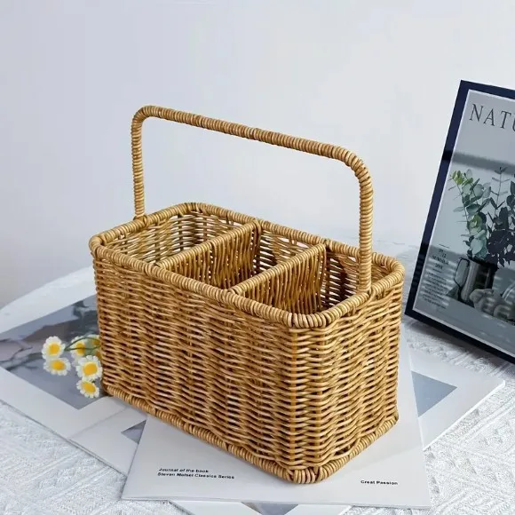 Rattan-Style Storage Clutter Basket Rustic Style Handheld Storage Basket