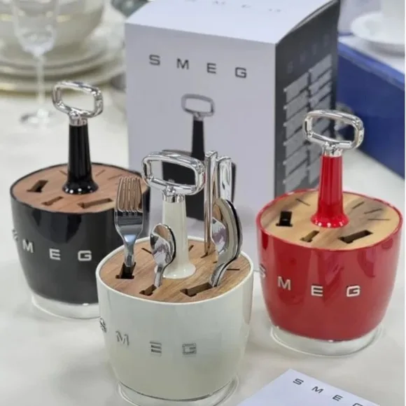 SMEG Caddy Cutlery Holder - Retro Style & Perfect for Organizing Your Utensils