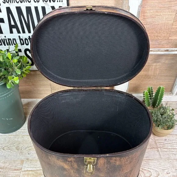Antique Style Ottoman Storage Stool Leather Storage Chair