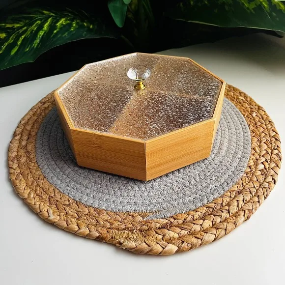 Bamboo Octagonal Divided Serving Tray With Textured Transparent Lid