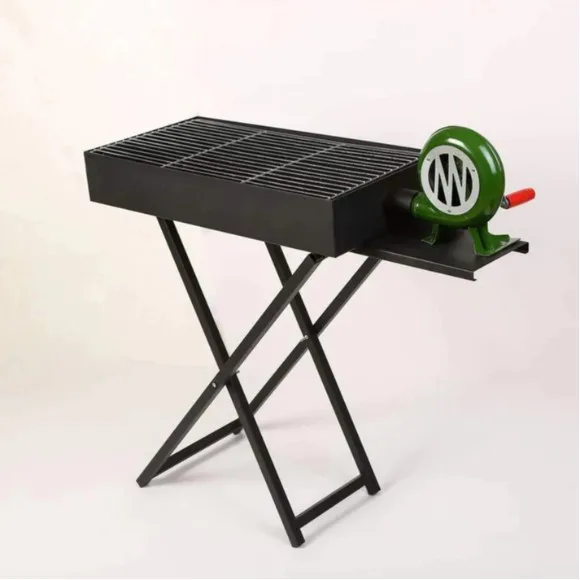 BAR B QUE GRILL WITH MANUAL BLOWER