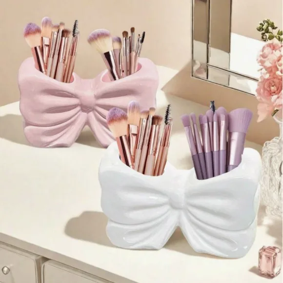 Cute Bow Makeup Brush Holder