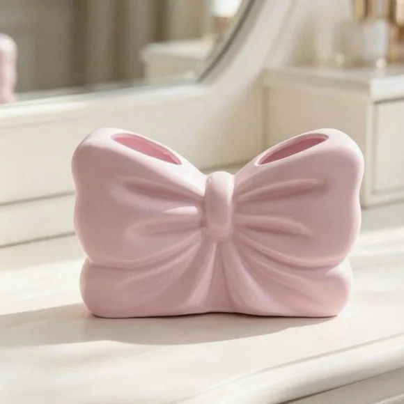 Cute Bow Makeup Brush Holder