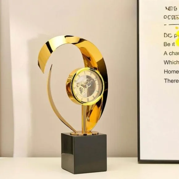 Modern Gold Decorative Table Clock – Luxury Artistic Timepiece