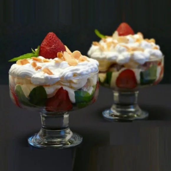 pasabahce Footed Glass Bowl Ice Cream Set 6-Piece  265ml thumbnail 4
