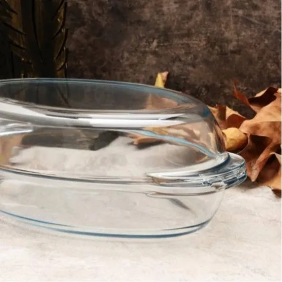 Pasabahce Oval Borcam Casserole with Lid 2250ml thumbnail 6