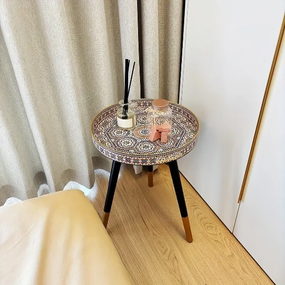 Plastic Serving Tray with 3 Legs Decorative Coffee Table with Handles