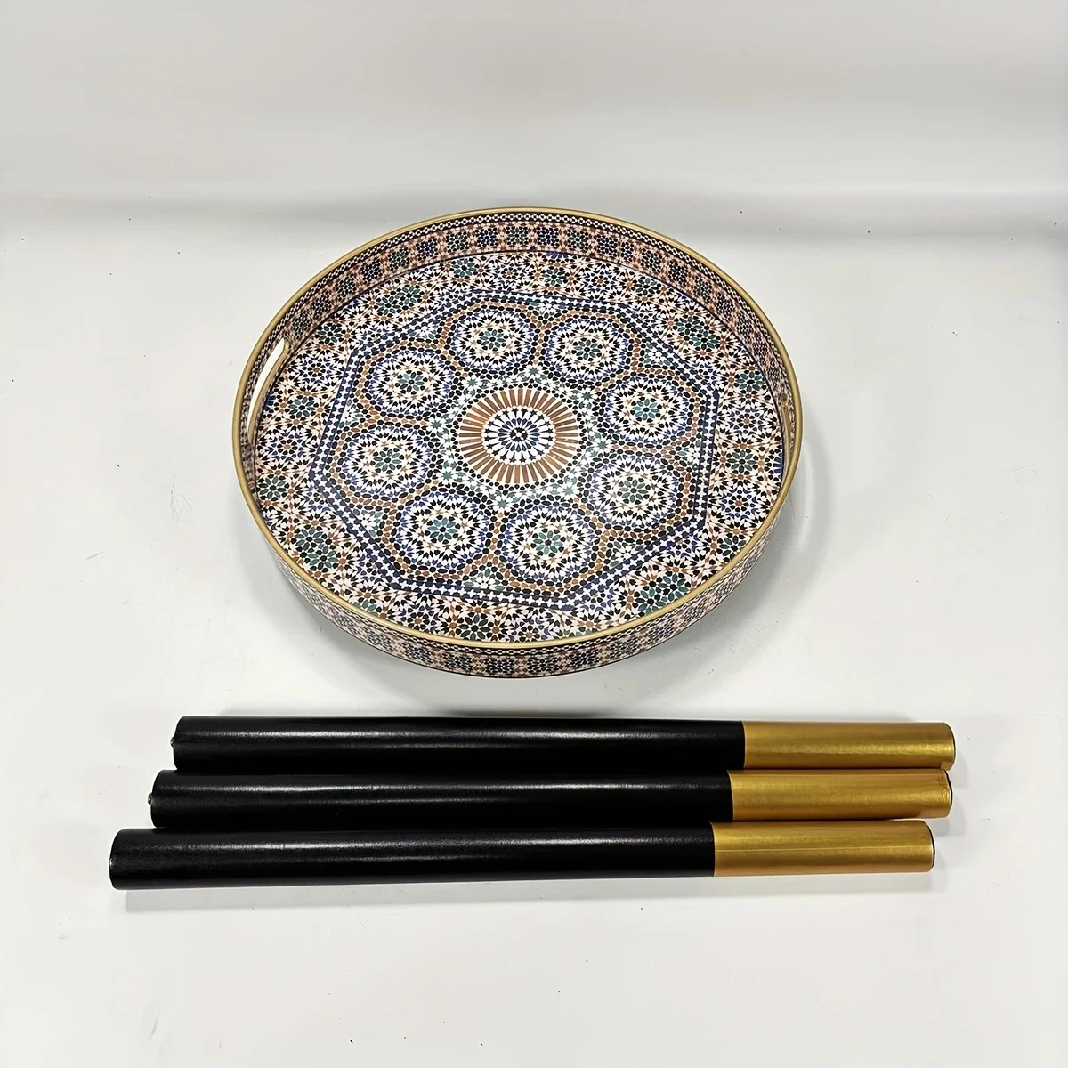 1 set plastic serving tray with 3 legs decorative coffee table with handles bohemian style sofa side table for living room perfume and jewelry storage tray for bedside Product details 6