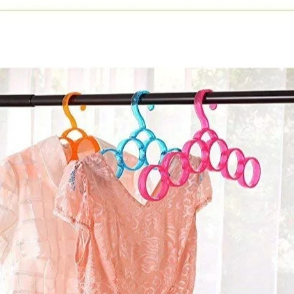 Premium Quality Plastic 5-Circle Plastic Ring Hanger One Piece